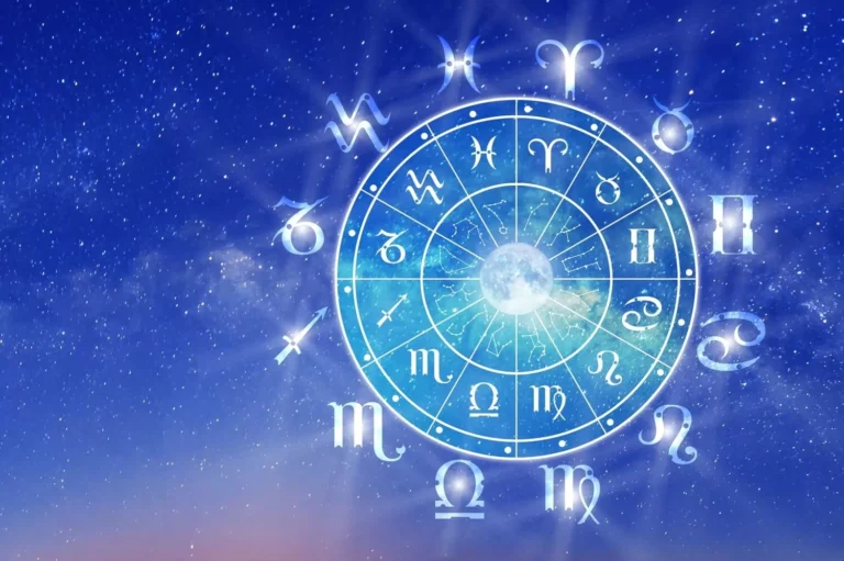 1920-zodiac-wheel-astrology-concept-1-1107266096