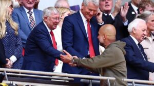 pep-guardiola-sir-alex-ferguson-1759769311968_169