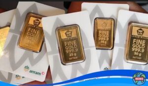 Kilau Emas Redup: Harga Logam Mulia Ambruk Diterpa Sentimen Suku Bunga dan Dolar AS